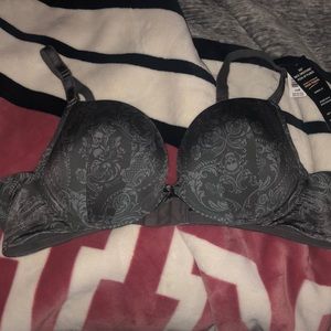 Torrid 360 back smoothing bra